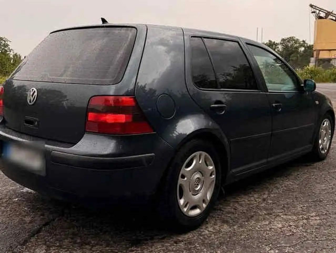 Volkswagen Golf 4 1.6 SR TÜV bis 02.2028, foto 3