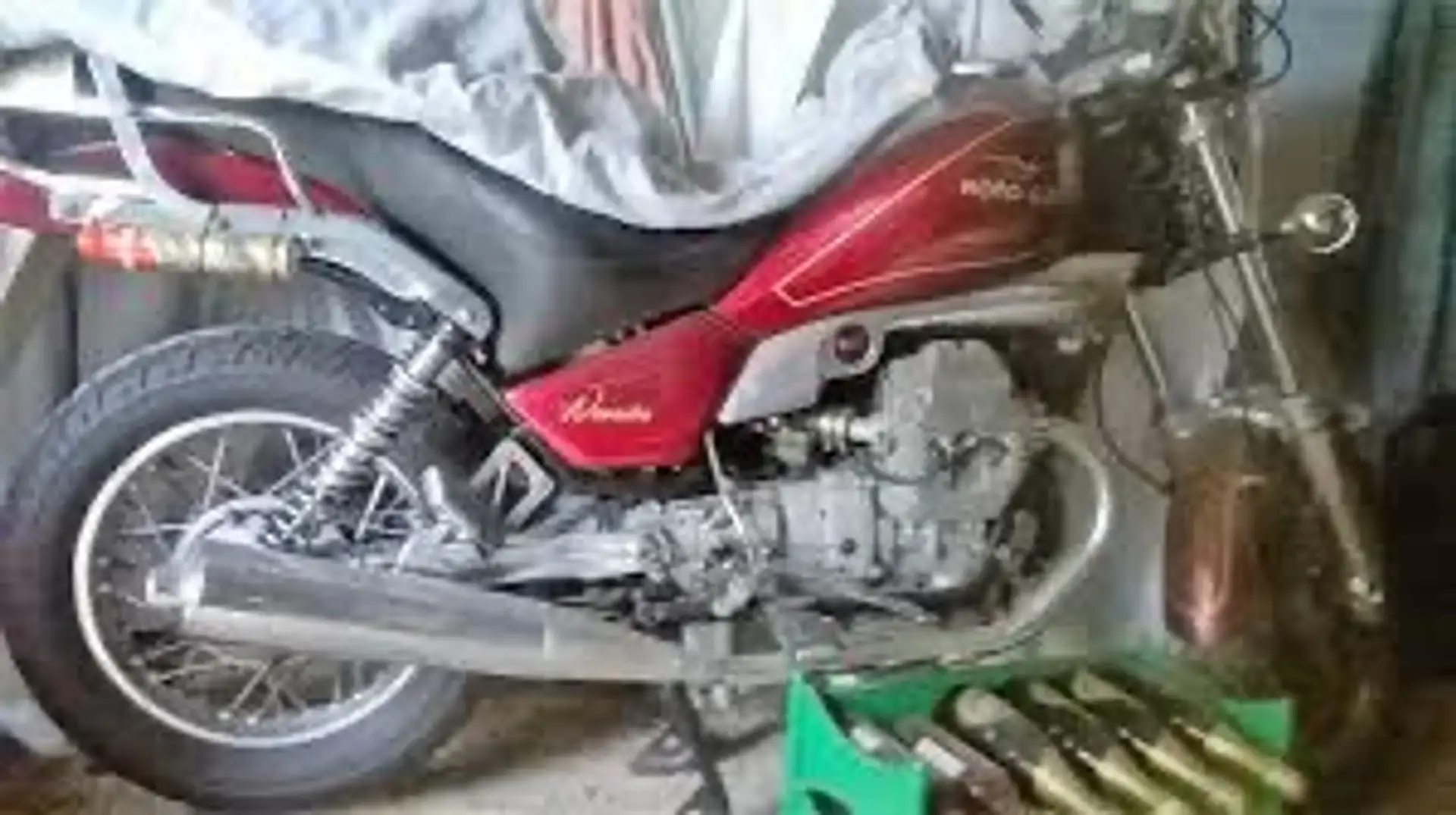 Moto Guzzi Nevada Rouge - 1