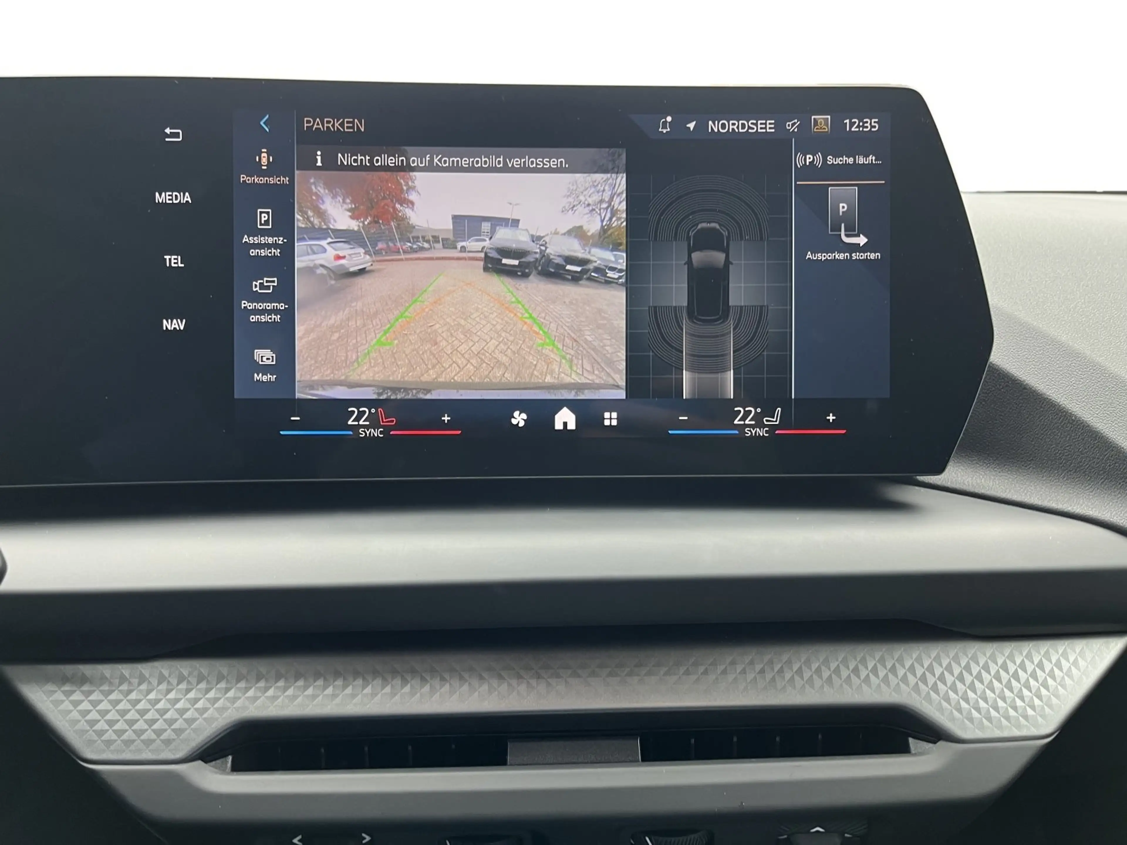 BMW 120 AHK RFK LED SHZ TEMPOMAT DAB ABS ALU ESP ZV. — photo 12