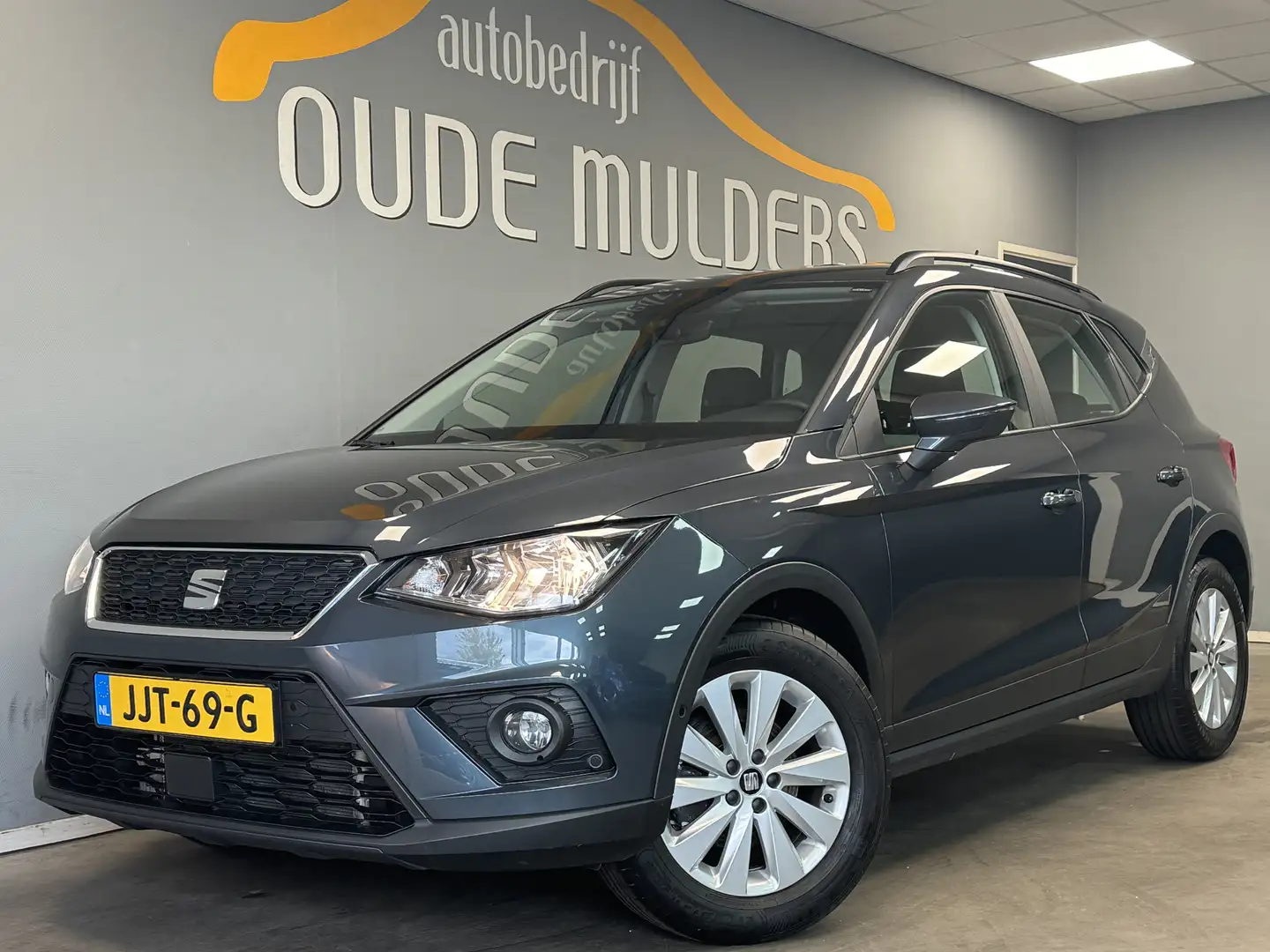 SEAT Arona 1.0 Stoelverwarming/Camera/ACC Gris - 1