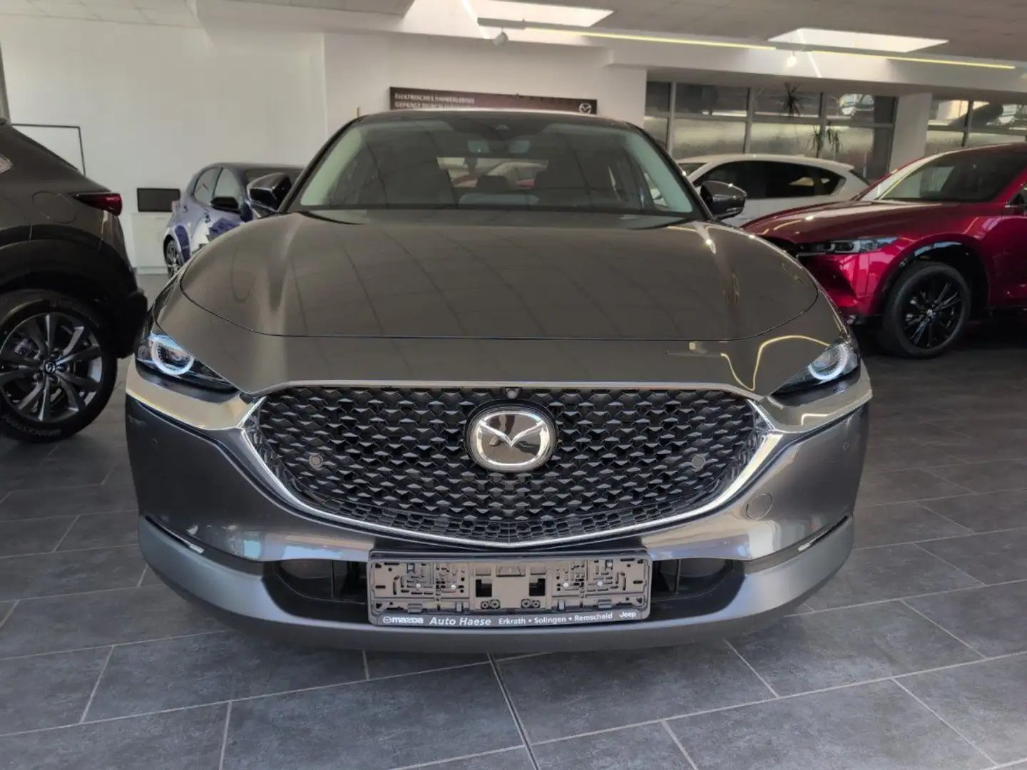 Mazda CX-30 2.0 150PS Selection *360°*SHZ*Navi* Grau - 2