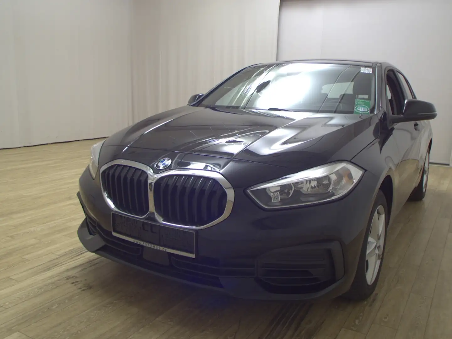 BMW 116 iA Navi LC-Pro HuD PDC Schwarz - 2