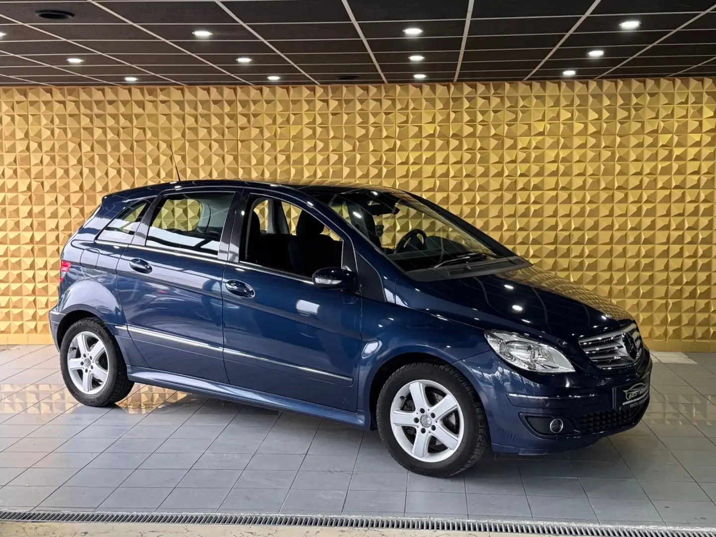 Mercedes-Benz B 200 CDI*KLIMA*PDC*Automatik Bleu - 1