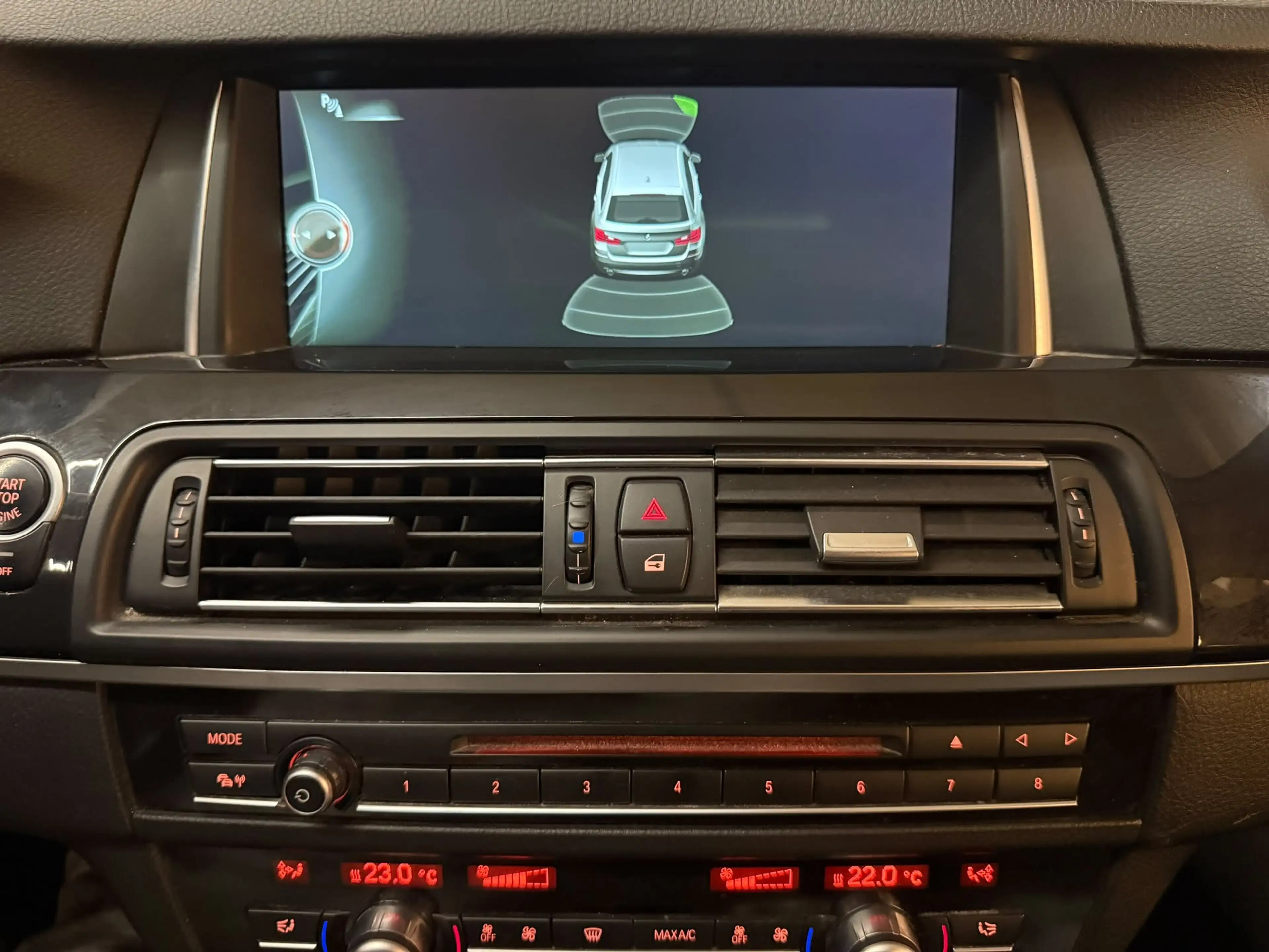 BMW 518 Touring 518 dA — photo 12