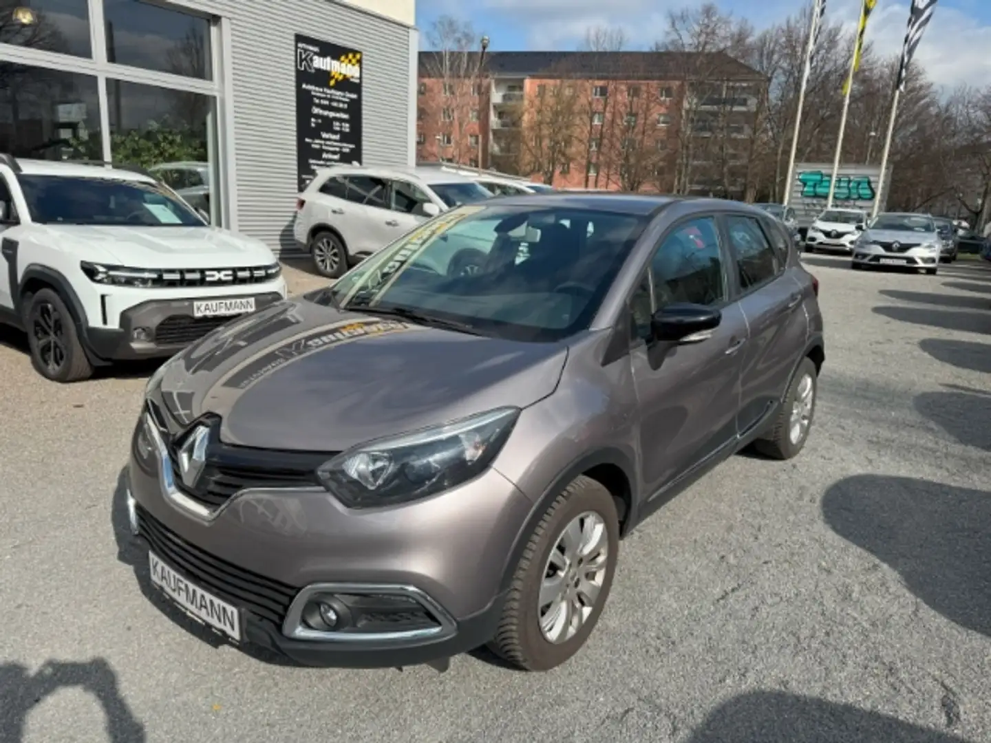 Renault Captur Dynamique 0.9 TCe 90 eco Grau - 1