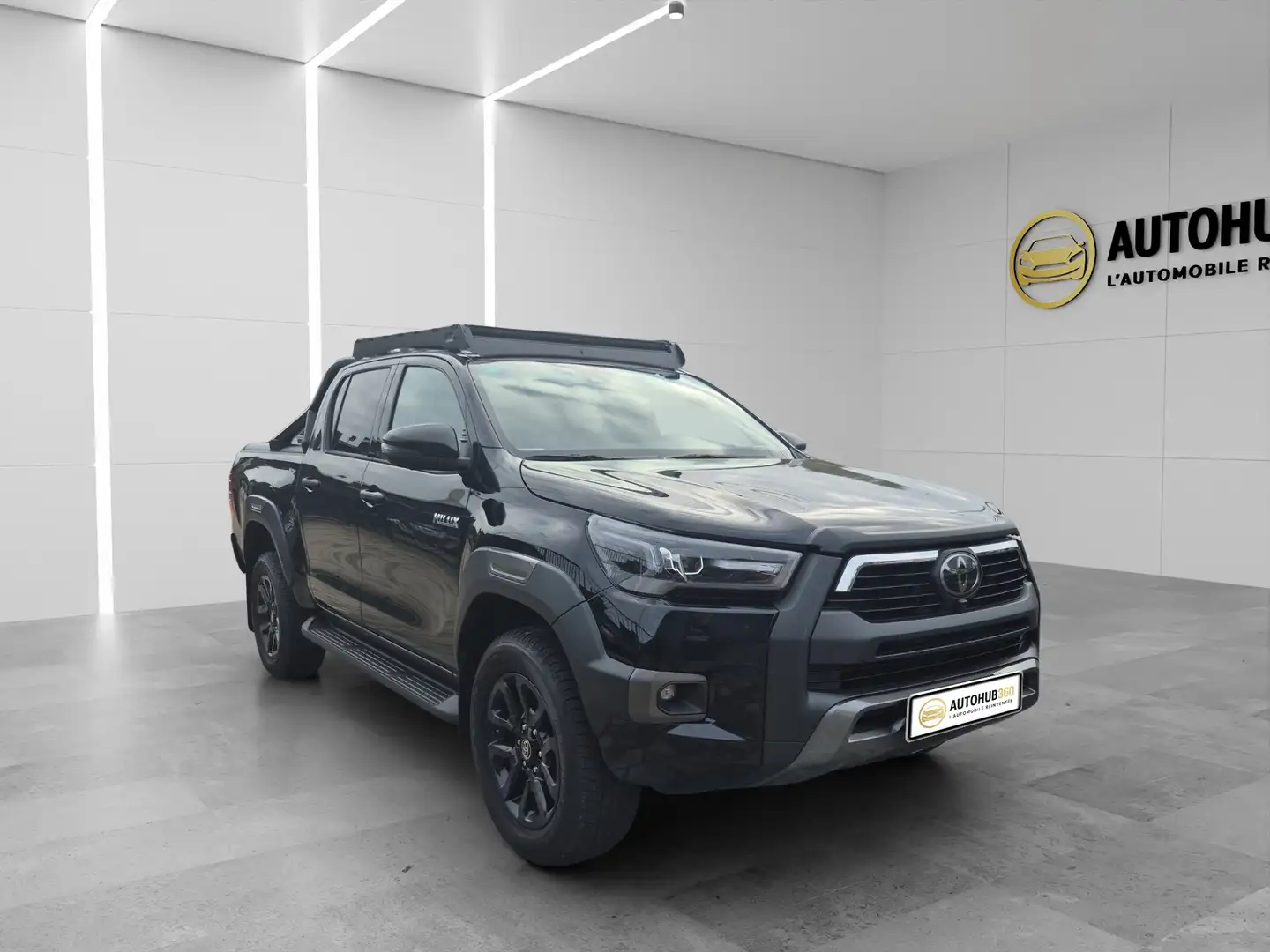 Toyota Hilux 2.8 D-4D 4WD Invincible - GARANTIE TOYOTA Noir - 1