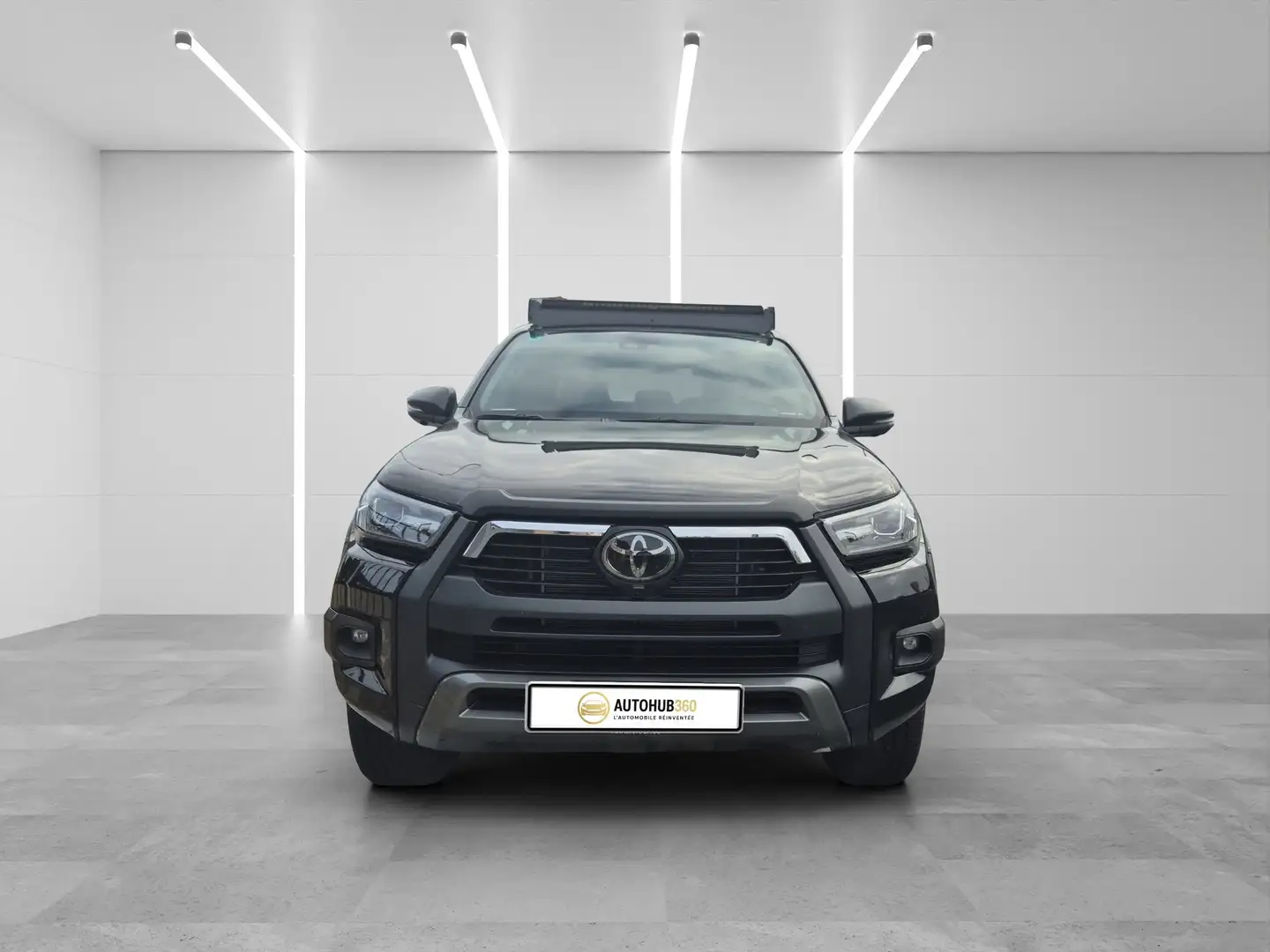 Toyota Hilux 2.8 D-4D 4WD Invincible - GARANTIE TOYOTA Noir - 2