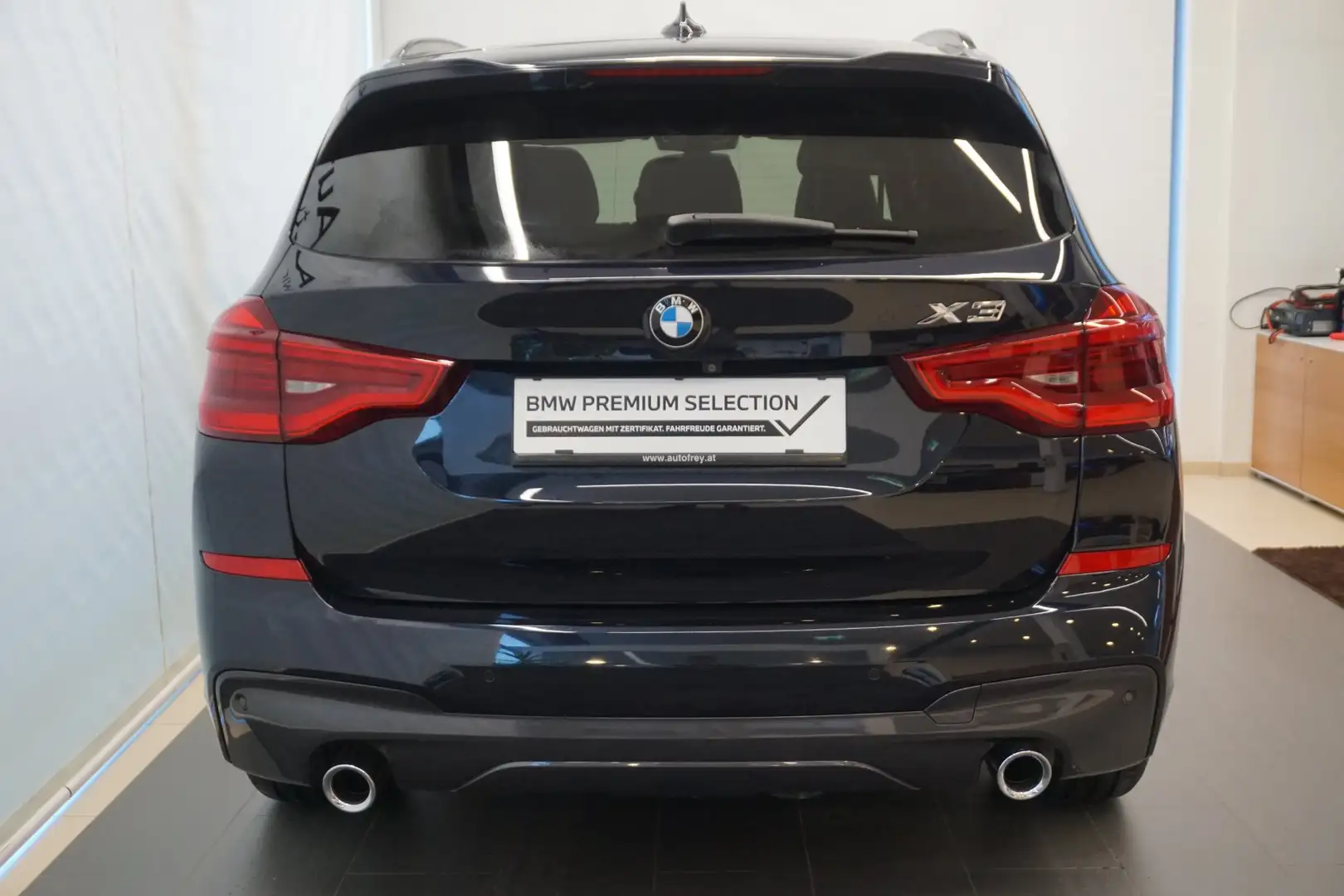 BMW X3 xDrive20d Noir - 2