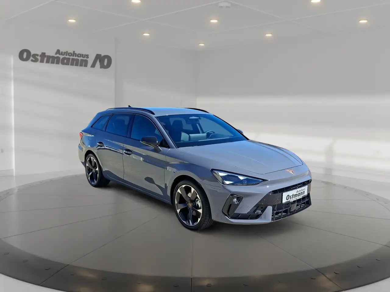 CUPRA Leon Sportstourer 1.5 eTSI AHK NAV ACC el. Heck, foto 5