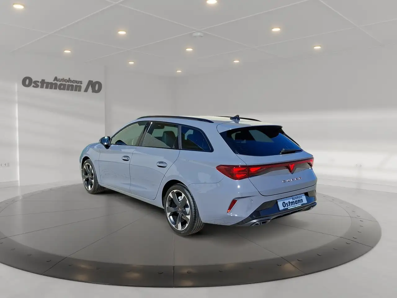 CUPRA Leon Sportstourer 1.5 eTSI AHK NAV ACC el. Heck, foto 3