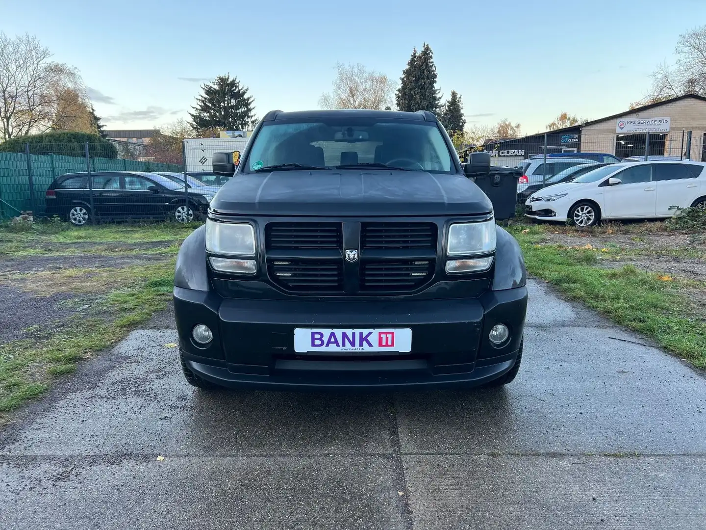 Dodge Nitro SXT,Automatik,Navi,Leder,E-SSD, Schwarz - 1