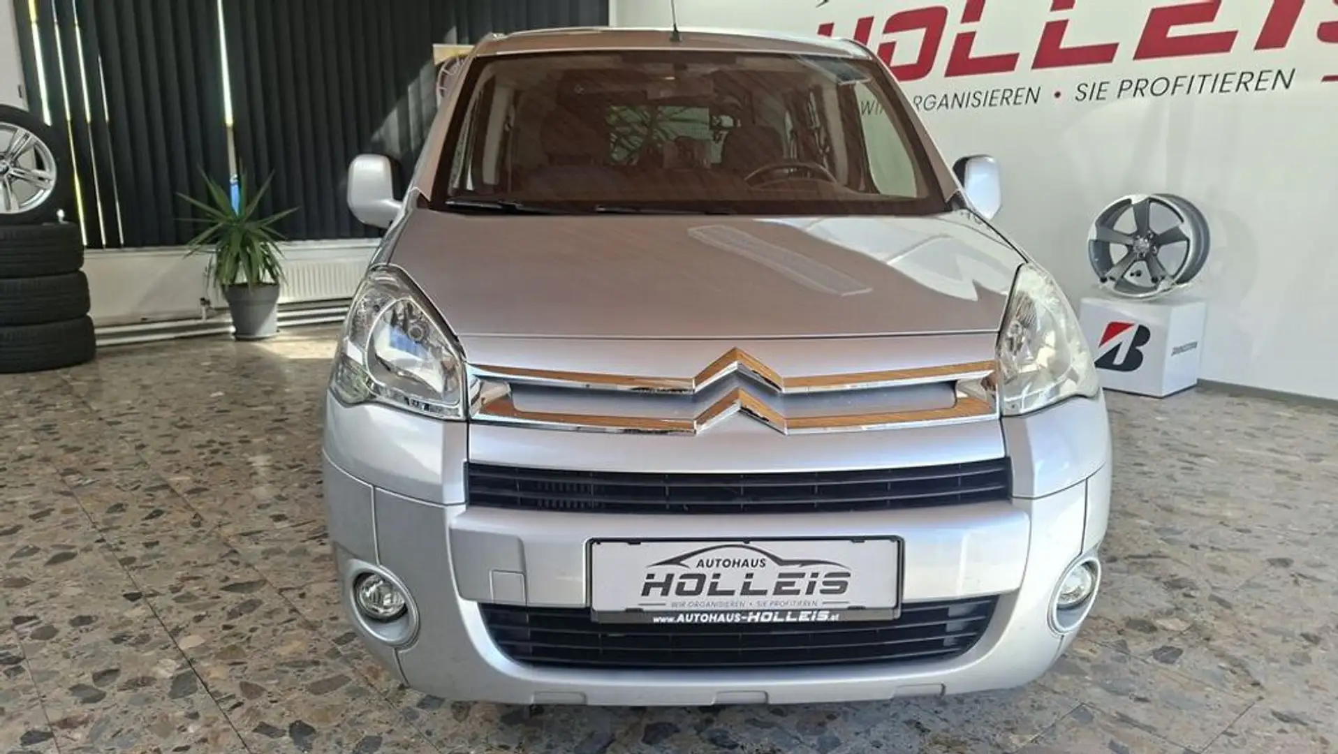 Citroen Berlingo SX    1,6HDI 80 Kw Grau - 2