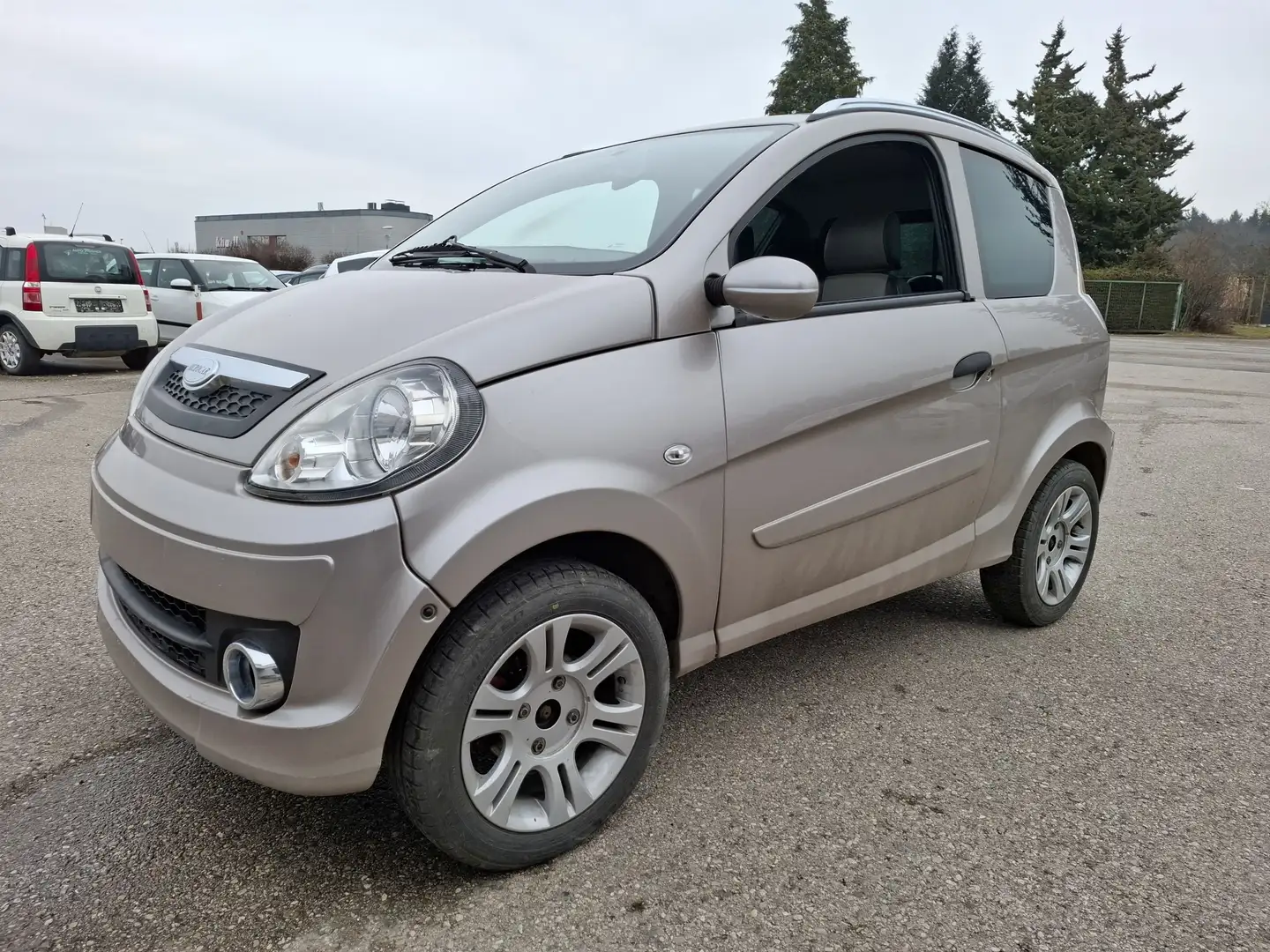 Microcar M.Go SXI Yanmar Motor Bronze - 1