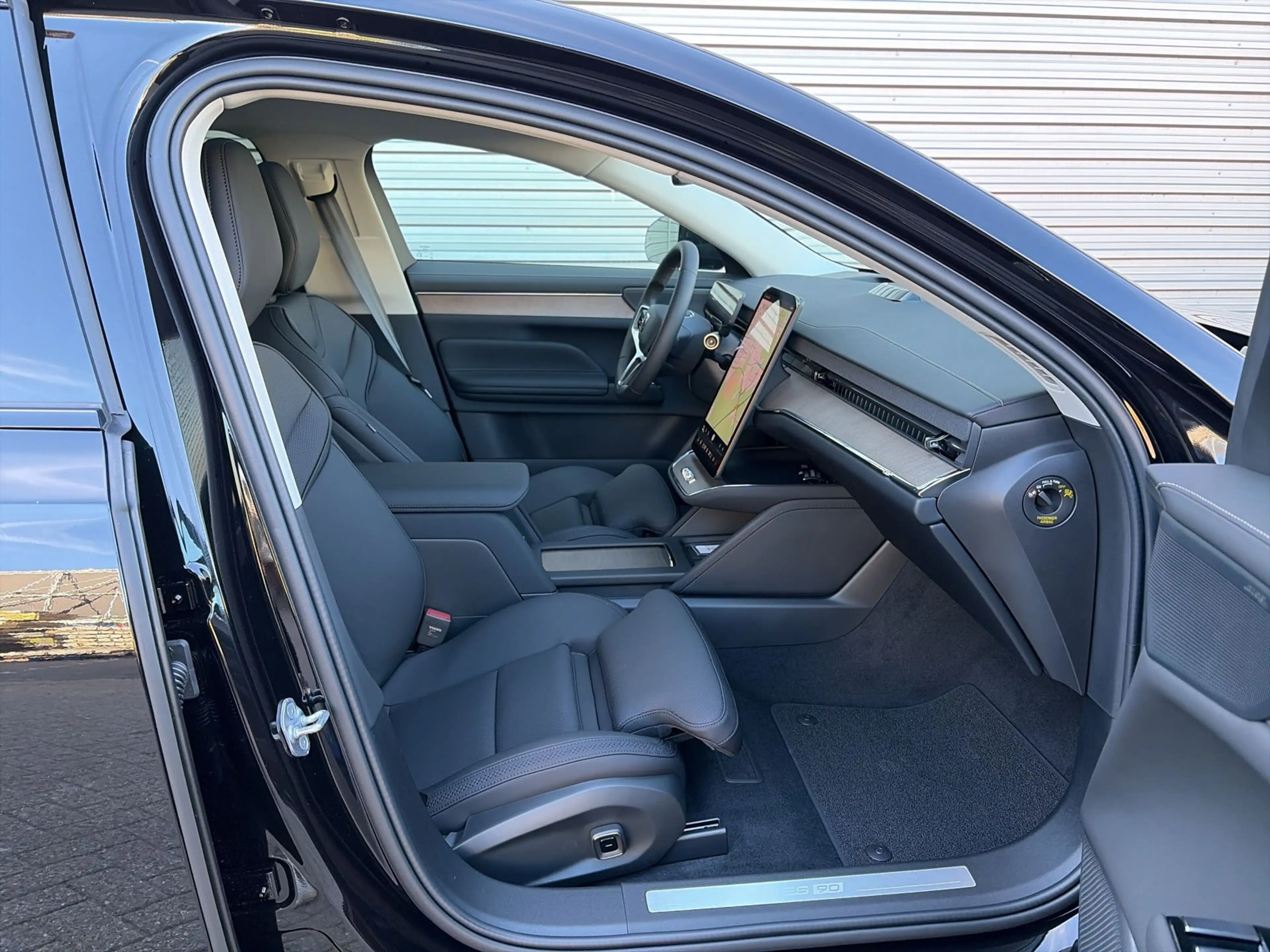 Volvo ES90 Ext. Range Plus Launch Edition 92 kWh / Uit voorra — photo 14