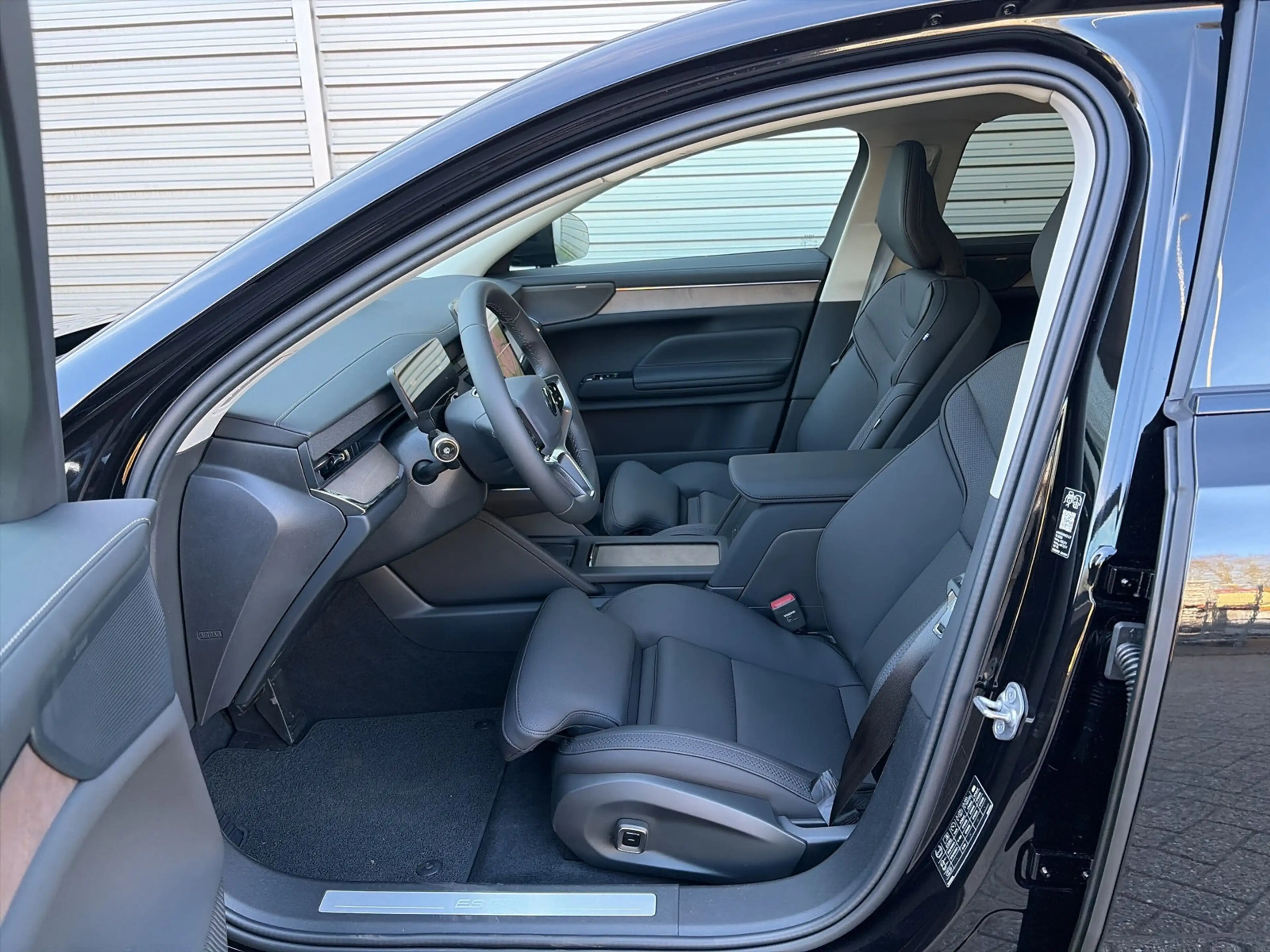 Volvo ES90 Ext. Range Plus Launch Edition 92 kWh / Uit voorra — photo 8