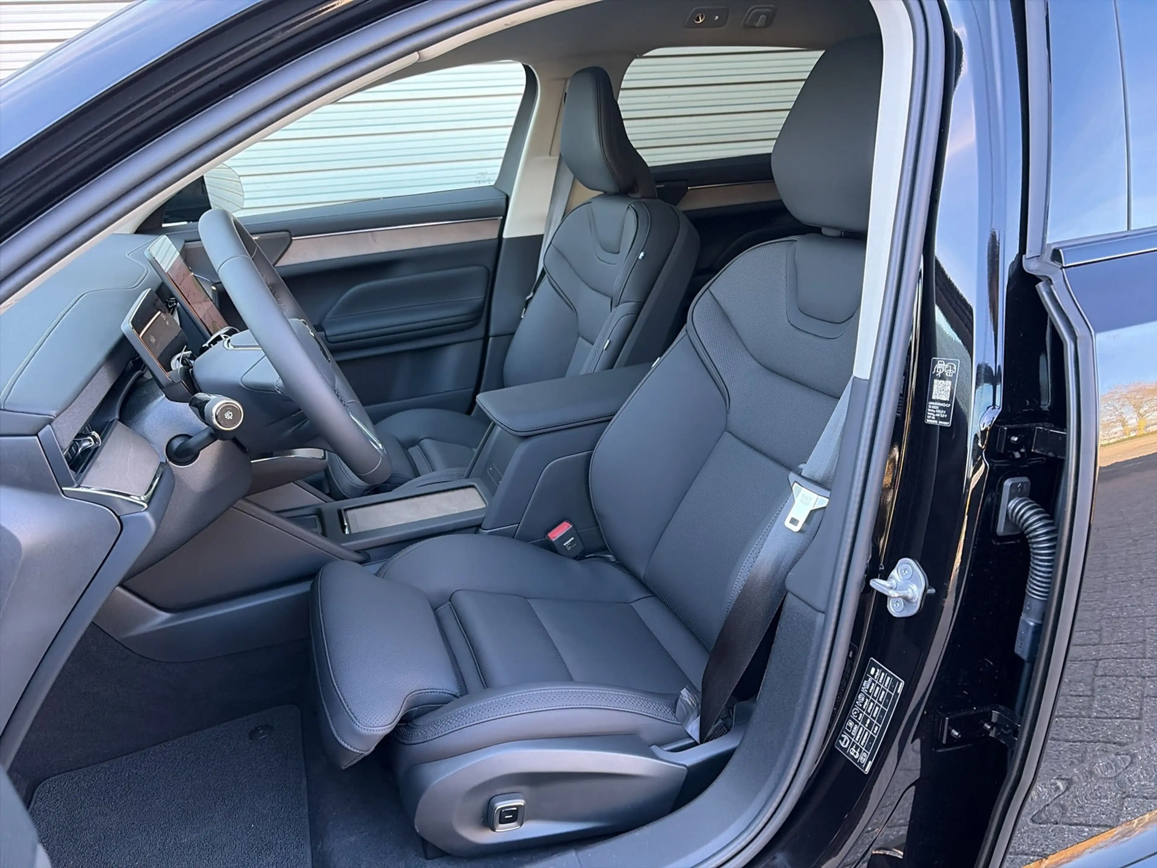 Volvo ES90 Ext. Range Plus Launch Edition 92 kWh / Uit voorra — photo 9
