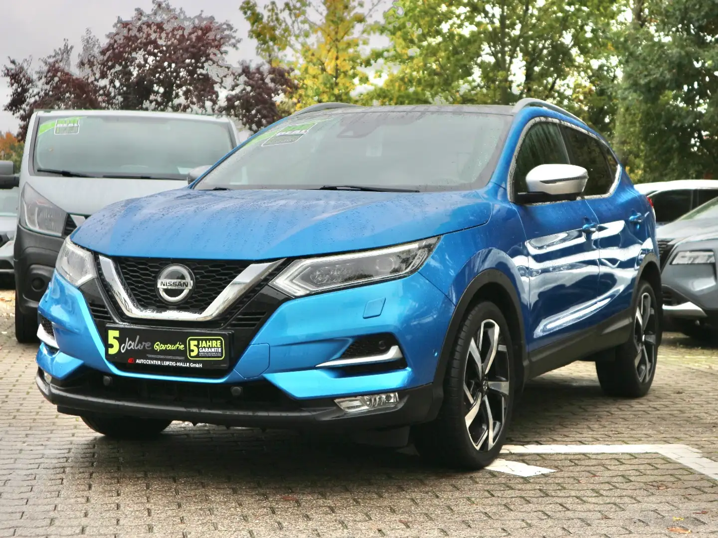 Nissan Qashqai 1.3 DIG-T Tekna+ Panorama Navi 360° Blau - 2