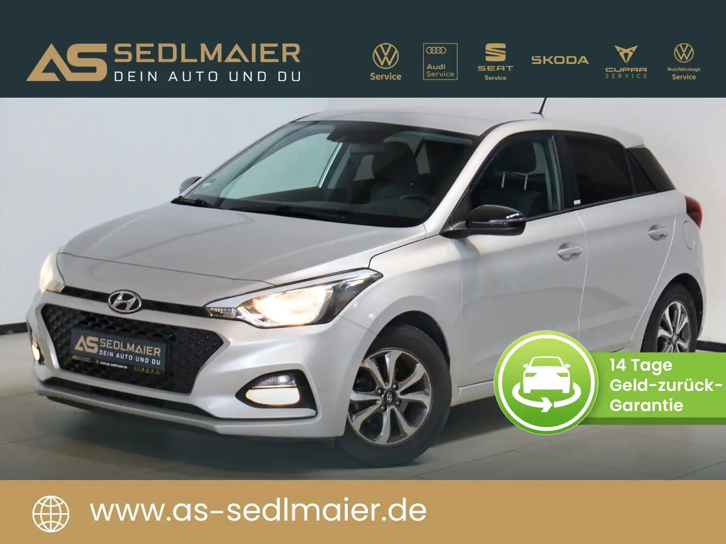 Hyundai i20 1.2 YES! RCam|Tempom|SHZ+LenkHz|CarPlay|DAB Silber - 1