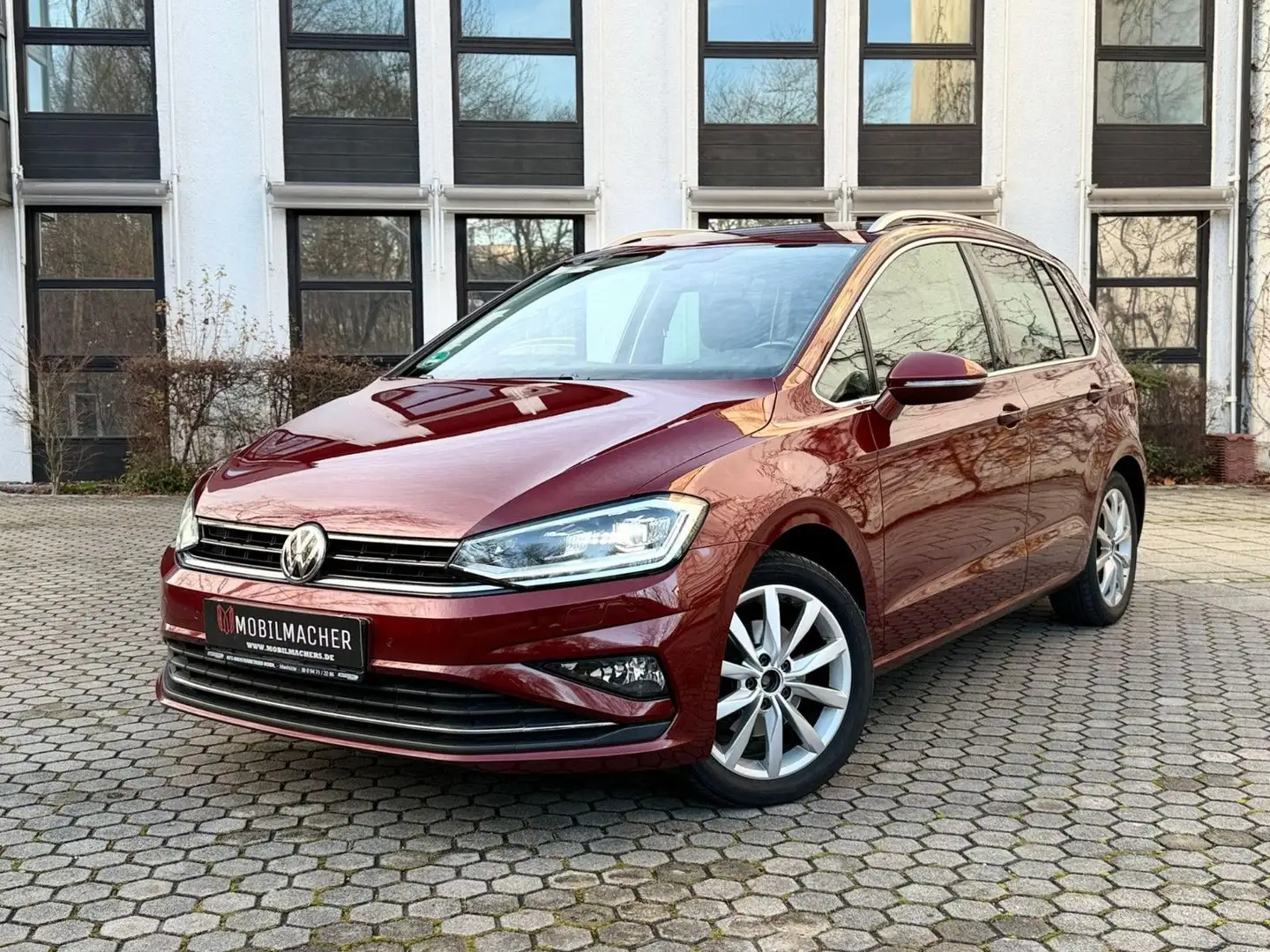 Volkswagen Golf Sportsvan Automatik Navi*LED*Massage*ACC* Rot - 1