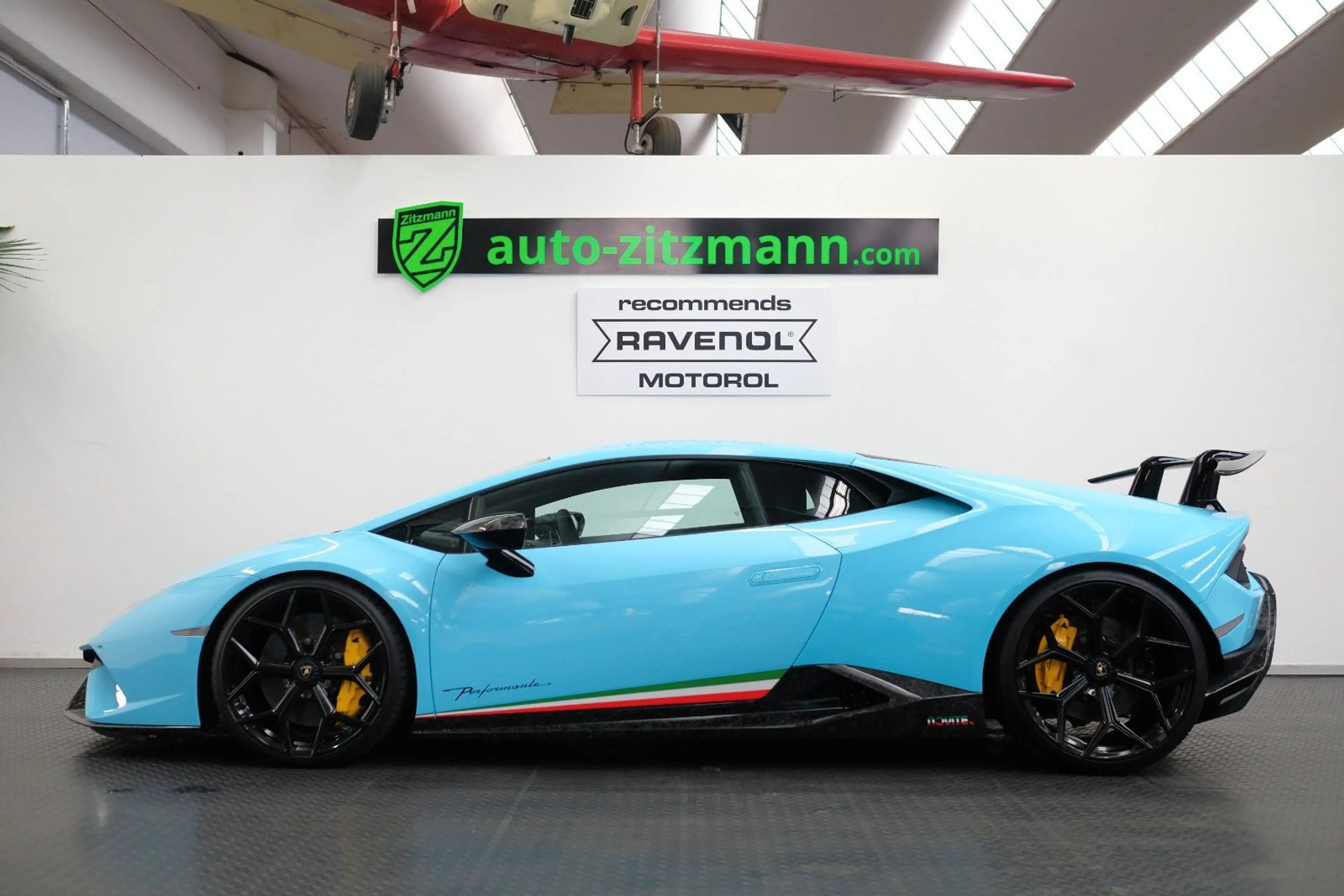 Lamborghini Huracán Performante/NOVITEC/CARBON/LIFT/ALCANTAR — photo 10