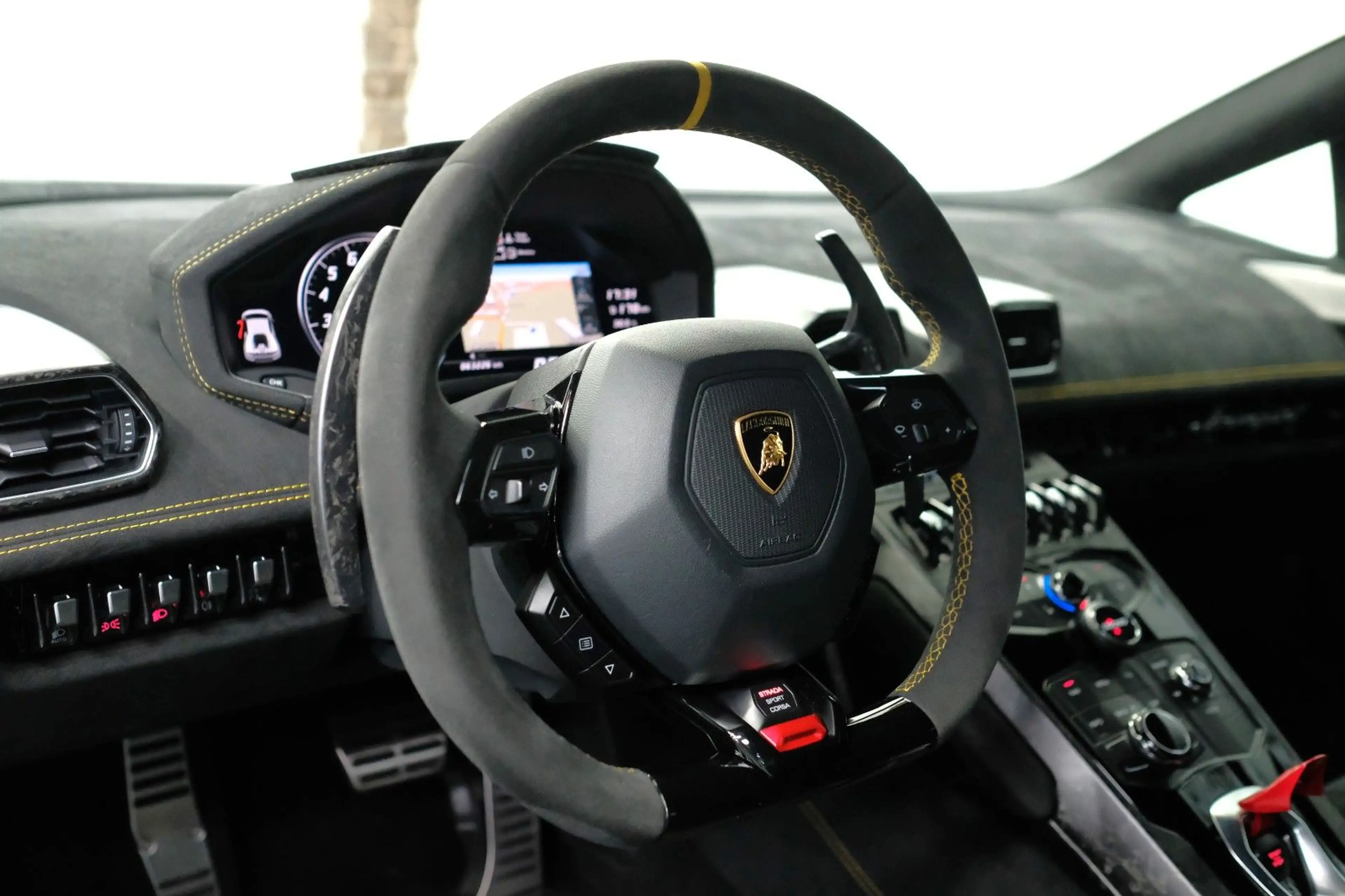 Lamborghini Huracán Performante/NOVITEC/CARBON/LIFT/ALCANTAR — photo 15
