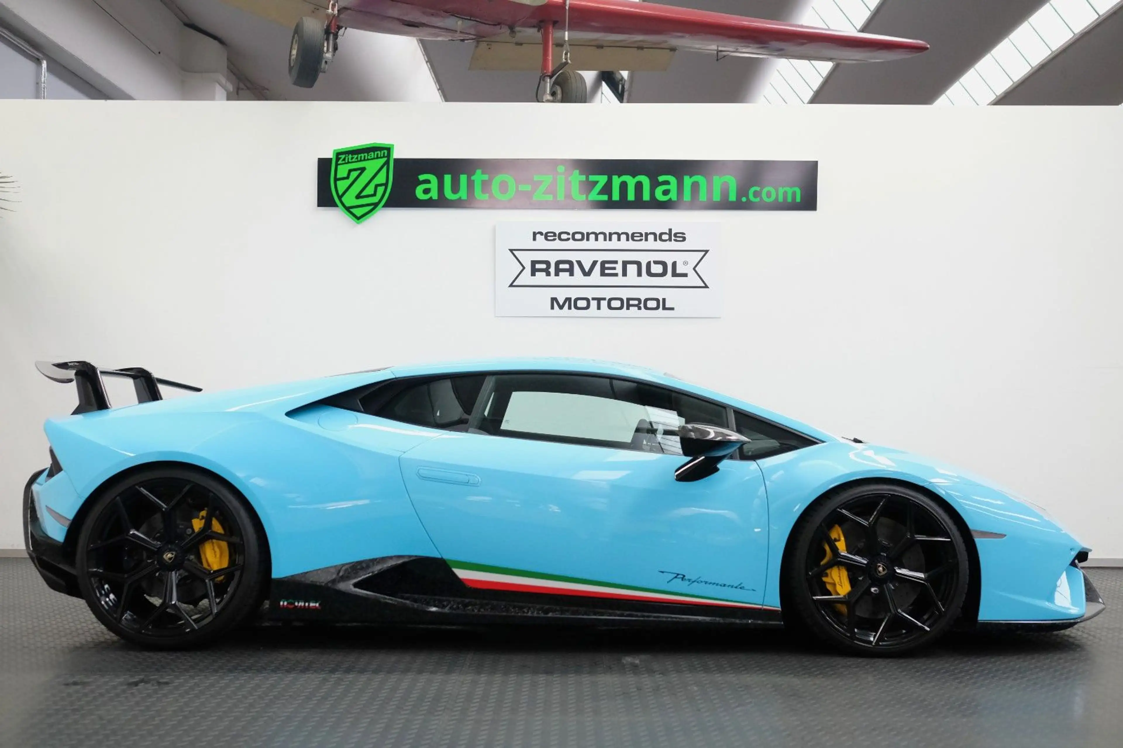 Lamborghini Huracán Performante/NOVITEC/CARBON/LIFT/ALCANTAR — photo 2