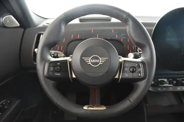 Mini Countryman view 7