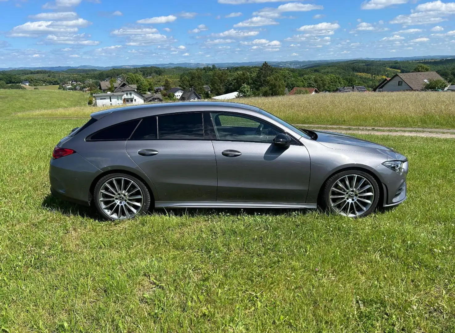 Mercedes-Benz CLA 250 CLA 250 SB AMG Line / Night & Business Paket Grau - 2