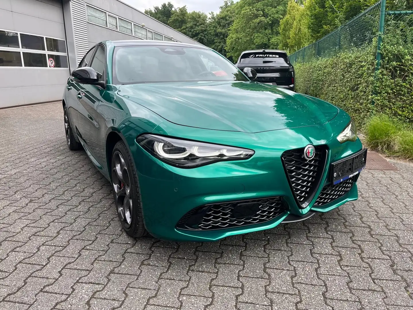 Alfa Romeo Giulia MultiAir Q4 AUT Tributo Italiano - 2