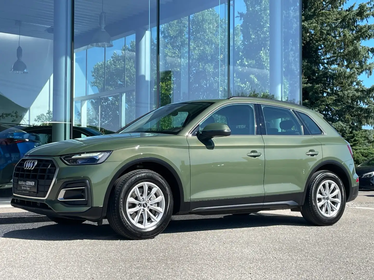 Audi Q5 KlimaA LM SoundSys AUT Grün - 2