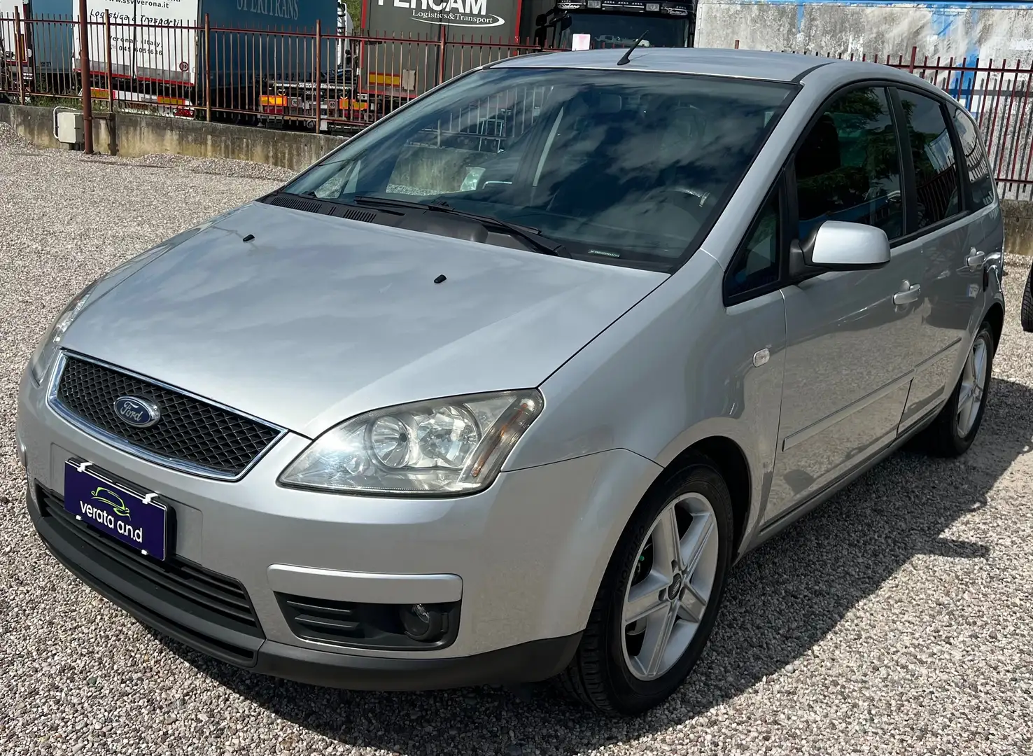 Ford Focus Focus C-Max  C-Max 1.6 tdci Titanium Silber - 1