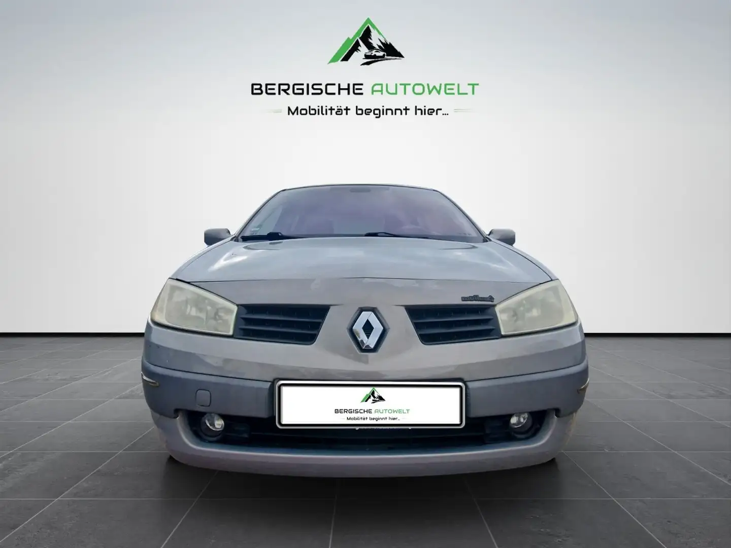 Renault Megane 2.0 16V AUTOM/NAVI/KLIMA-A/LEDER/SHZ/AHK Beige - 2