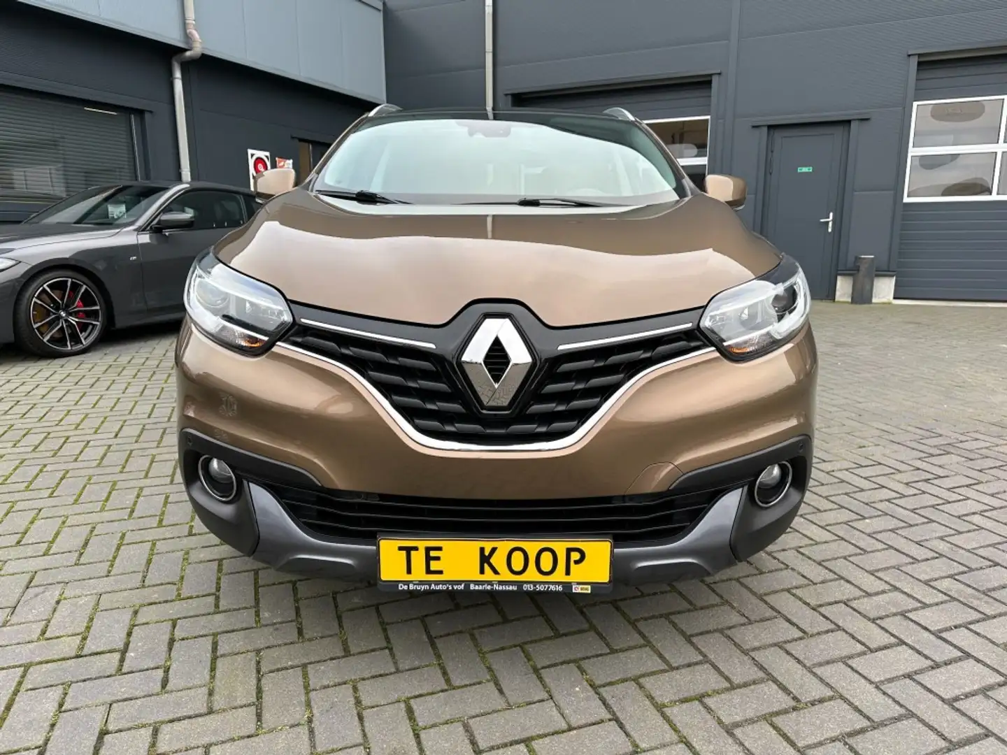 Renault Kadjar 1.2 TCe Intens Navi Camera Panorama 130pk Brown - 2