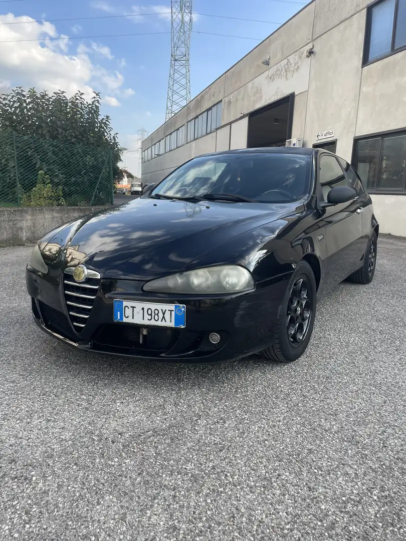 Alfa Romeo 147 1.9 JTD Edizione Cup - 1