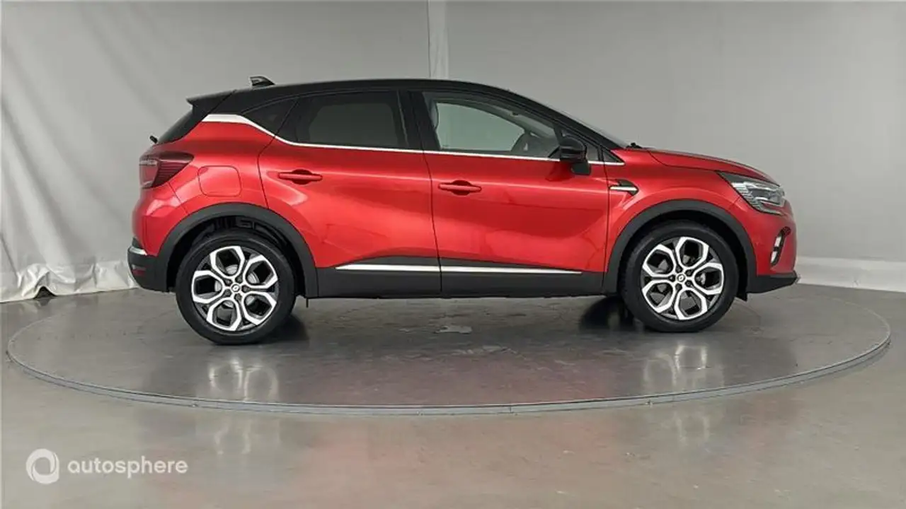 Renault Captur — photo 4