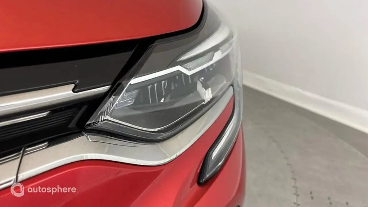 Renault Captur — photo 17