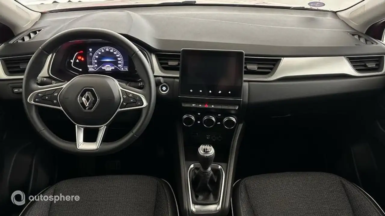Renault Captur — photo 11