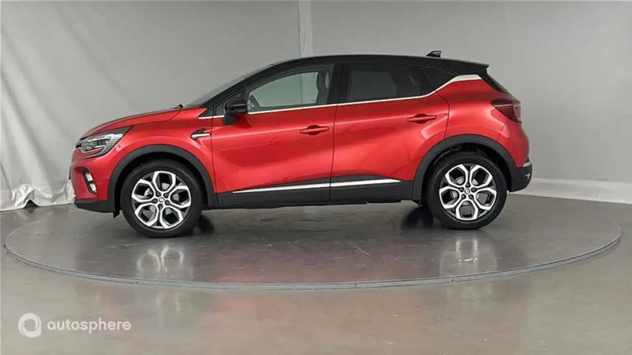 Renault Captur — photo 7