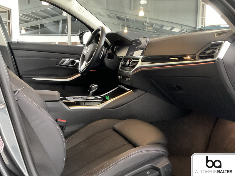 BMW 330 330 i Sport Line 18"/Navi/LED/Park/Kam/Sposi Klima — photo 6