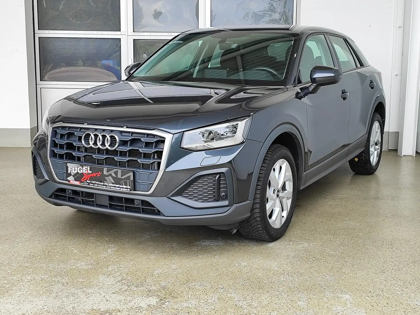 Audi Q2 1.0 TFSI Navi|SHZ|LED Gris - 2