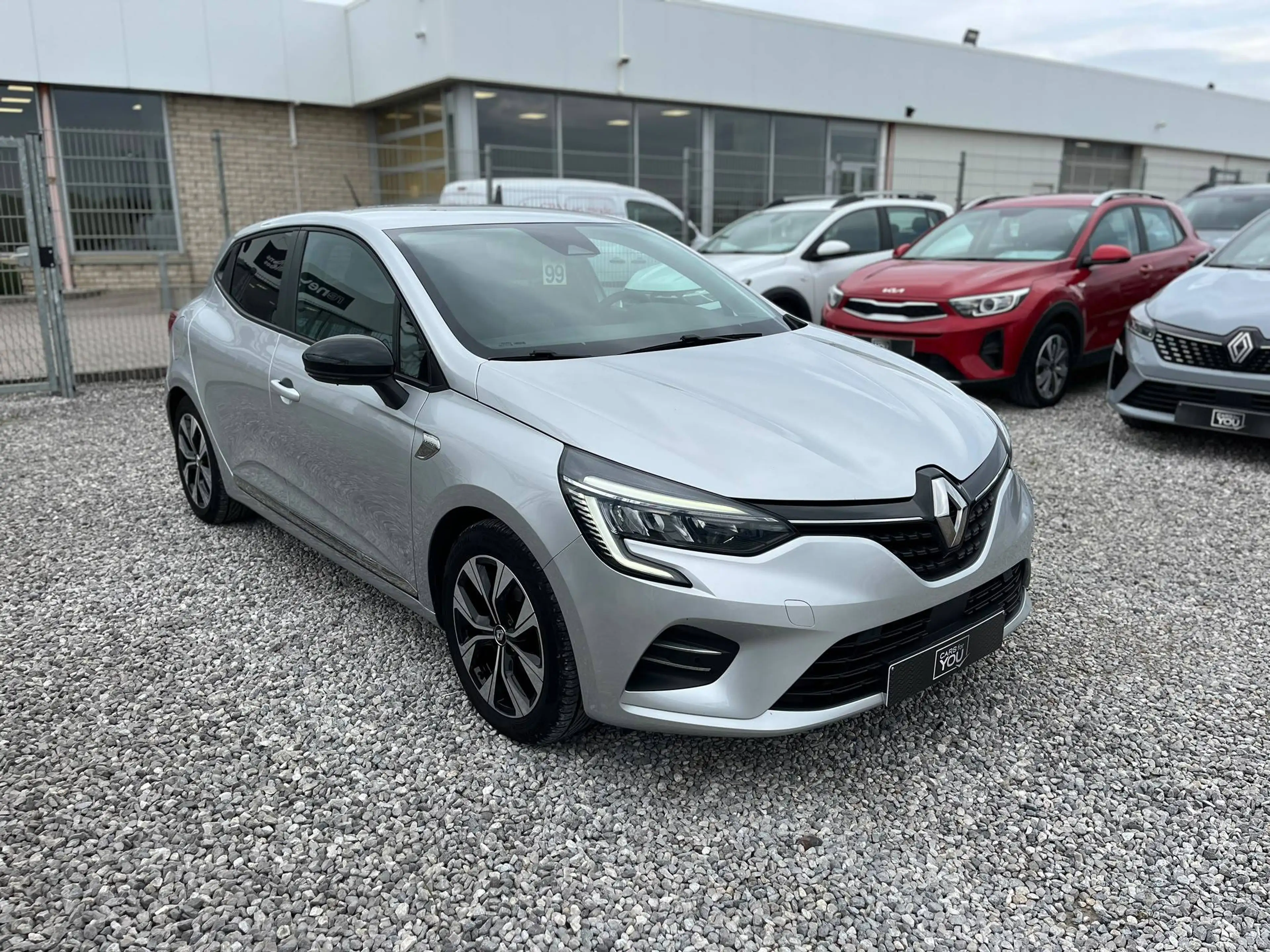 Renault Clio Clio 1.0 TCe Limited — photo 2