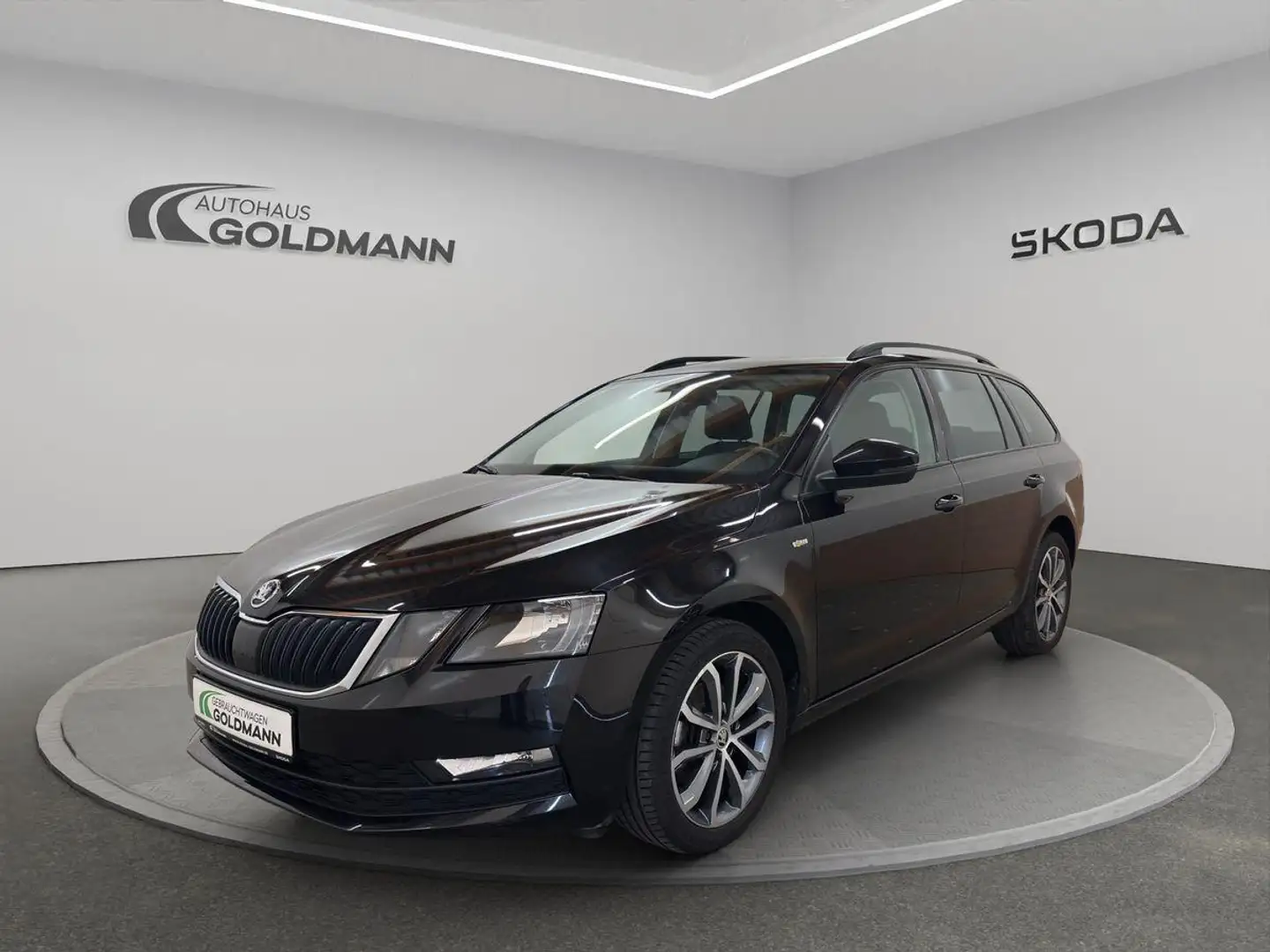 Skoda Octavia COMBI SOLEIL 1,0lTSI 85 kW Schwarz - 1