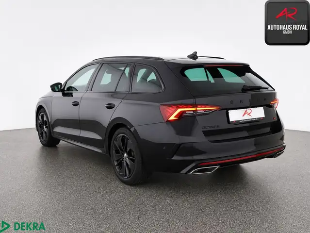 Skoda Octavia view 3