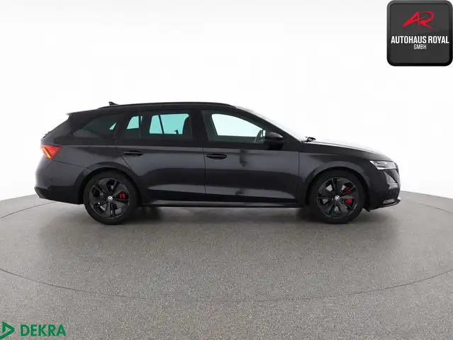 Skoda Octavia view 6