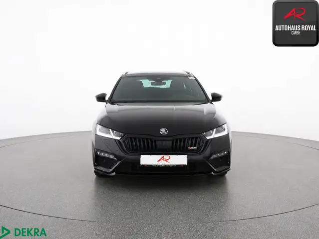 Skoda Octavia view 8