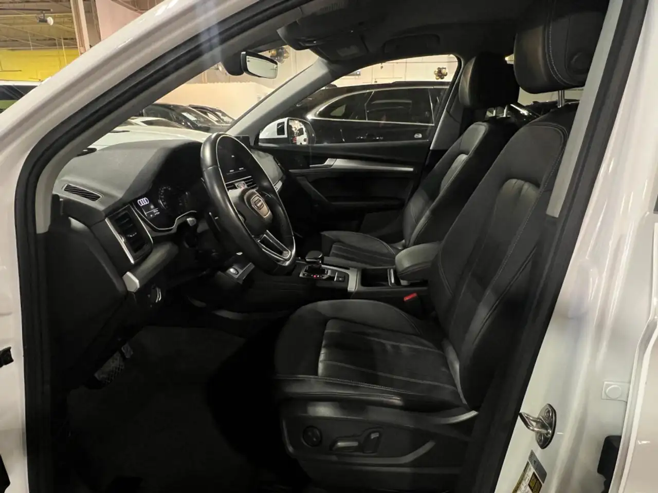 Audi Q5 снимка Audi Q5