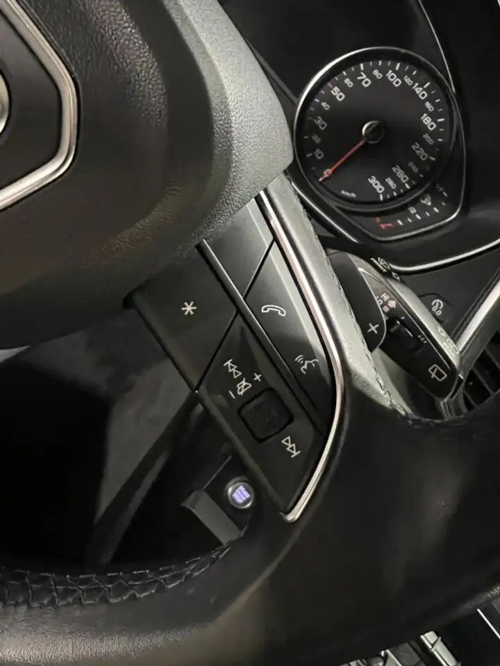 Audi Q5 снимка Audi Q5