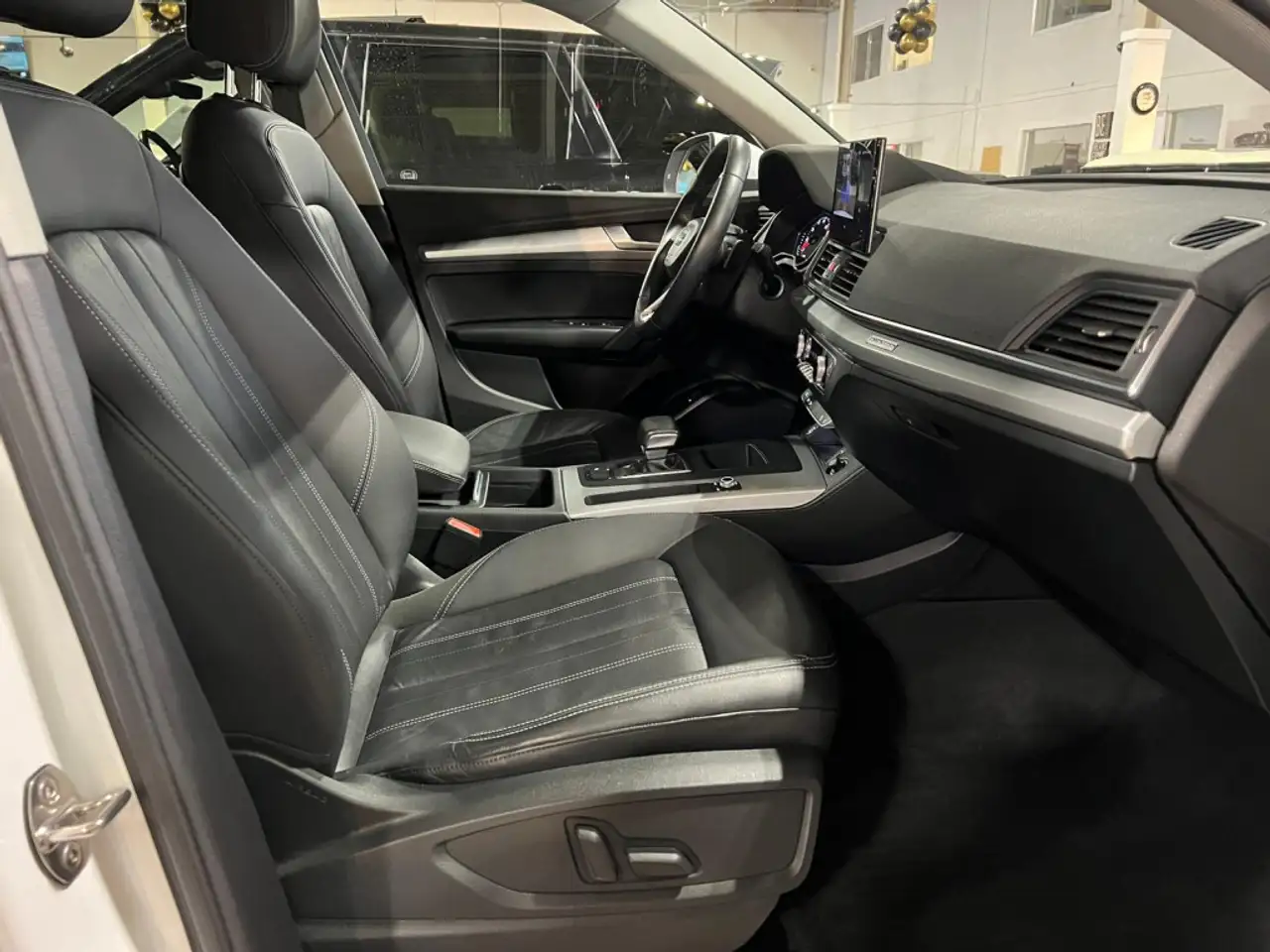 Audi Q5 снимка Audi Q5