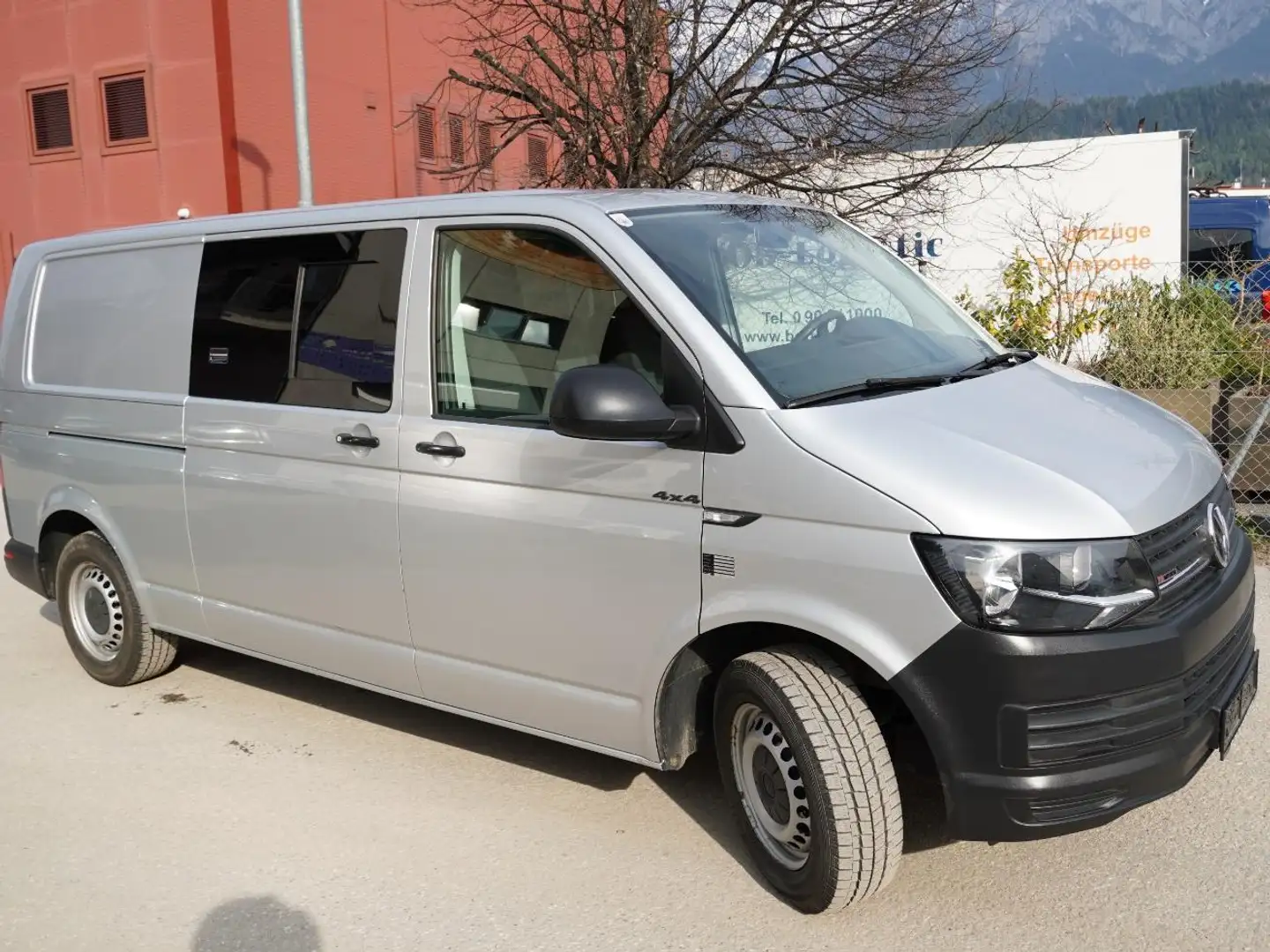 Volkswagen T6 Transporter Silber - 2