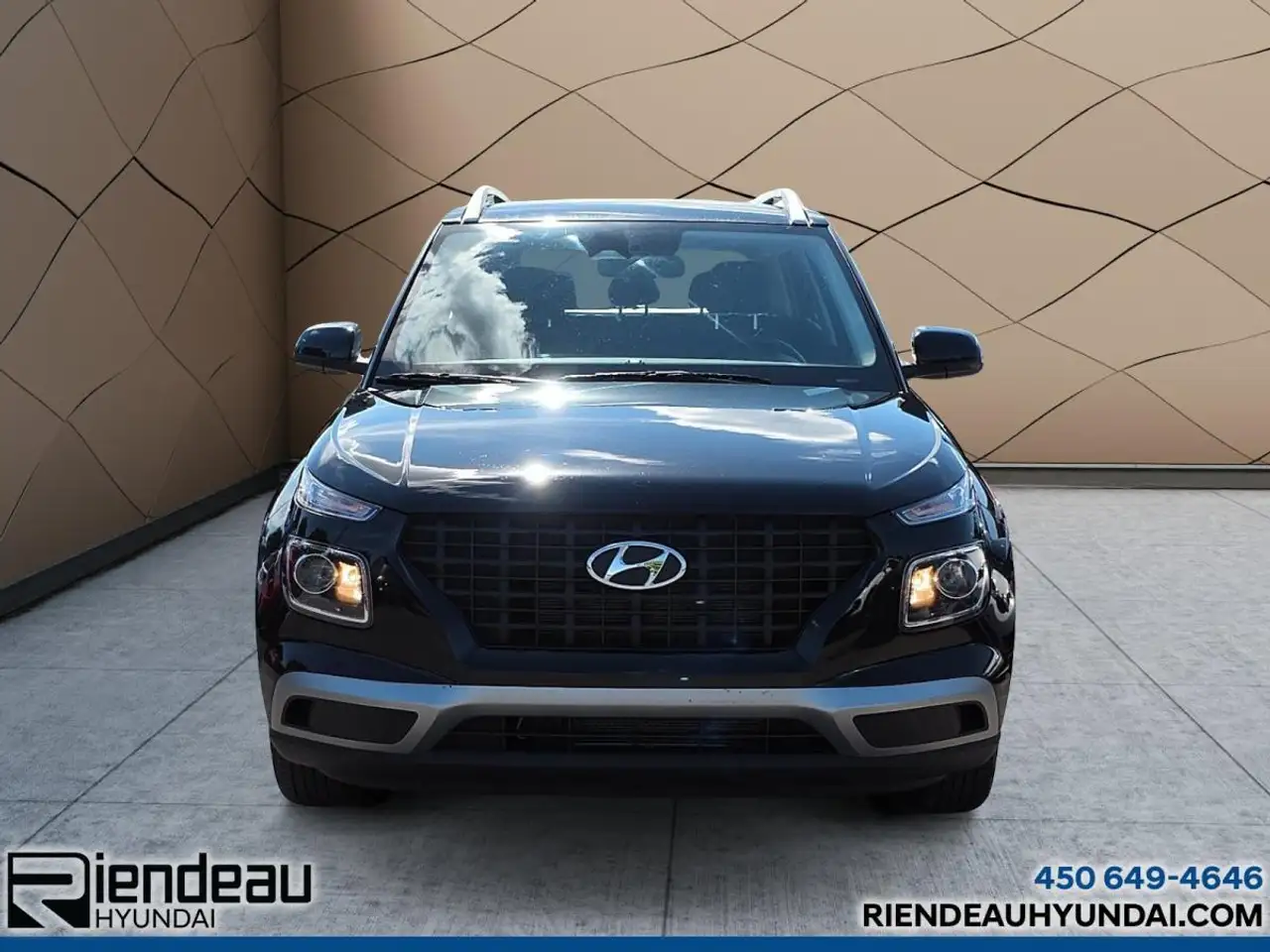Hyundai Venue снимка Hyundai Venue